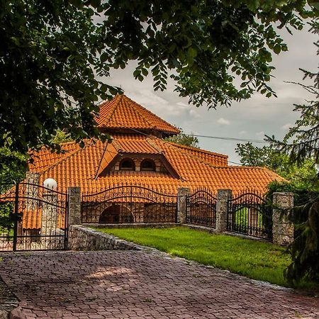 Exclusive House Legacy Villa Smederevo Buitenkant foto
