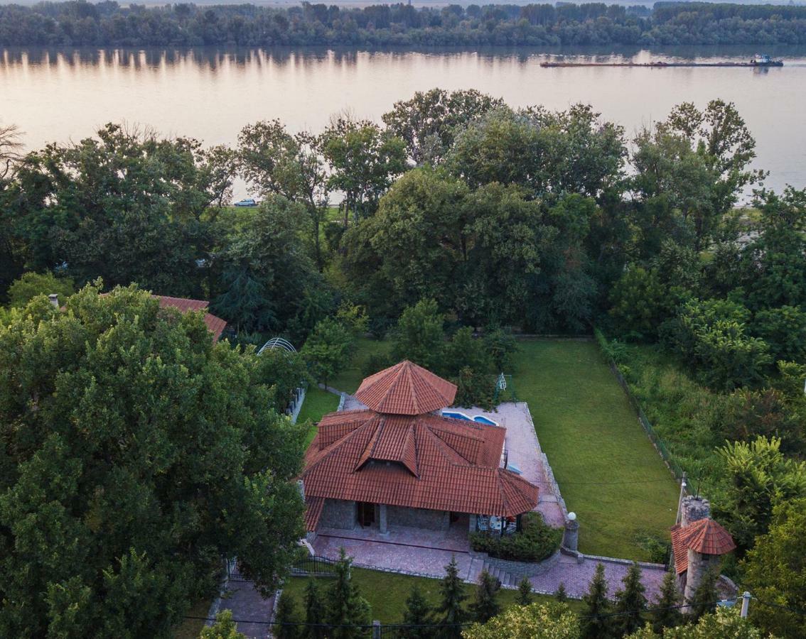 Exclusive House Legacy Villa Smederevo Buitenkant foto